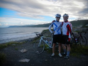 Happy cyclists riding huandao!